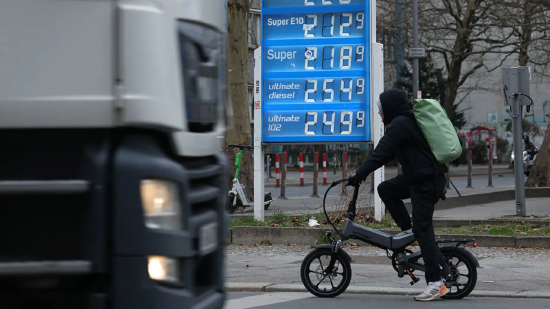伊朗战争最后期限扰动市场，欧洲股市上涨  第1张