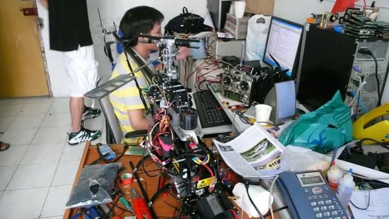 大疆汪滔:世界蠢得不可思议,包括我自己 第3张 大疆汪滔:世界蠢得不可思议,包括我自己 第3张