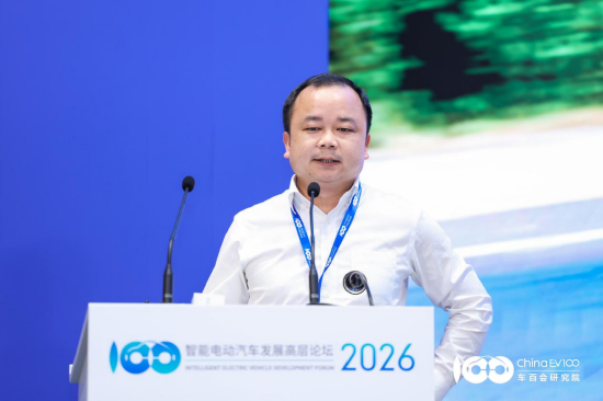 极目程建伟：商用车价值中枢正在从“黄金动力链”向“黄金智能链”迁移  第1张